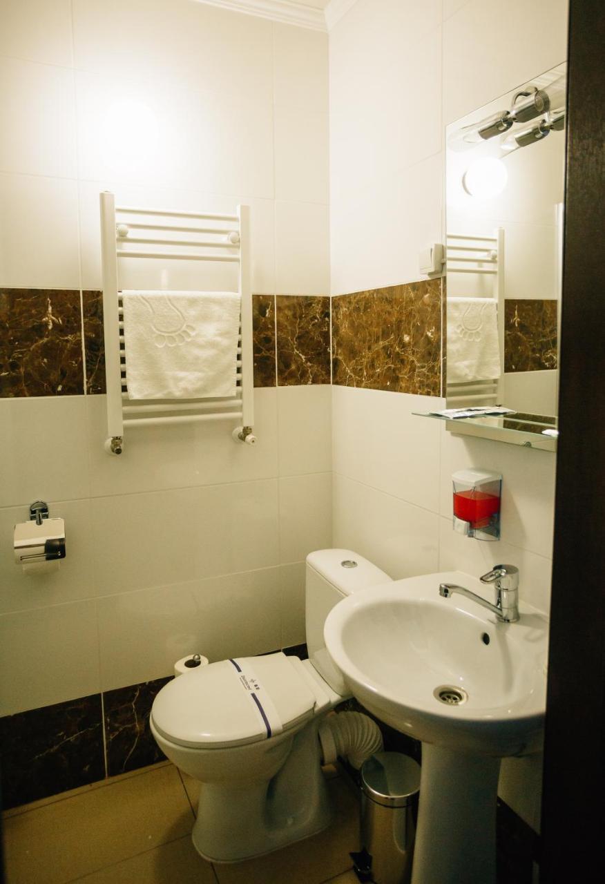 роляда Hotel Tysmenytsia
